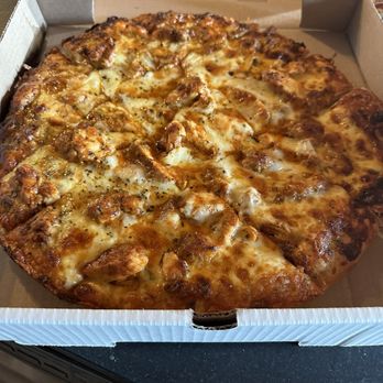 The Big Cheese & Pub - Pizza Near Me - Cranston, Rhode Island