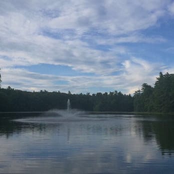 Livingston Park - LOVE LOVE LOVE THIS VIEW! So amazing at this park! - Parks Near Me - Manchester, New Hampshire