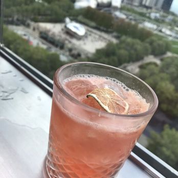 Cindy's Rooftop - New American Near Me - Chicago, Illinois