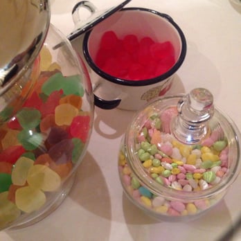 Michel - Bonbons party - French Near Me - Dilbeek, VBR