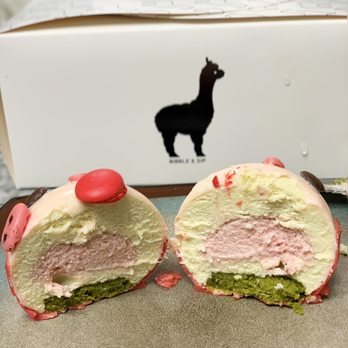Bibble & Sip - Lychee Berry - Coffee & Tea Near Me - New York, New York Bibble & Sip - Lychee Berry - Coffee & Tea Near Me - New York, New York