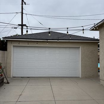 Gold Painting - Garage before - Painters Near Me
