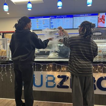 Sub Zero Creamery - Ice Cream & Frozen Yogurt Near Me - Simi Valley, California