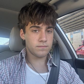 iClips Salon - shaggy bangs, sorter on sides and longer on top and in the back - Hair Salons Near Me - Austin, Texas iClips Salon - shaggy bangs, sorter on sides and longer on top and in the back - Hair Salons Near Me - Austin, Texas