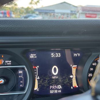 Avis - I picked up the car at 95% full gas (see pic) and returned it 98% full. They charged me, blamed me, and didn't take accountability - Car Rental Near Me - Lihue, Hawaii Avis - I picked up the car at 95% full gas (see pic) and returned it 98% full. They charged me, blamed me, and didn't take accountability - Car Rental Near Me - Lihue, Hawaii