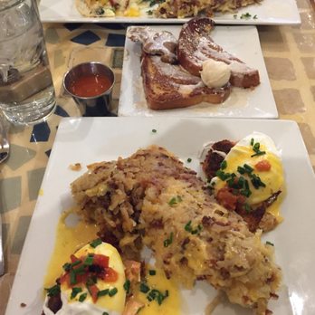 Batter & Berries - Cajun salmon Benedict, gingerbread French toast & crab omelet (top) - Breakfast & Brunch Near Me - Chicago, Illinois