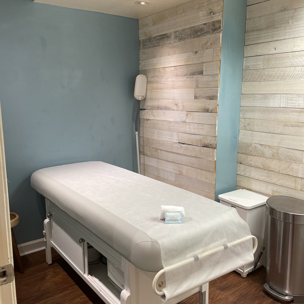 SUGARED + BRONZED - Sugaring room - Tanning Near Me - Philadelphia, Pennsylvania SUGARED + BRONZED - Sugaring room - Tanning Near Me - Philadelphia, Pennsylvania