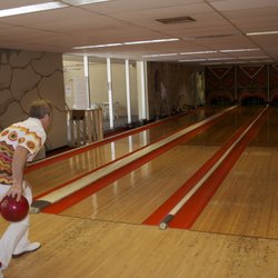 Polynesian Gardens Condominiums - Tiki bowl