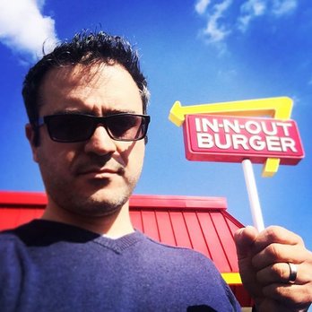 In-N-Out Burger - Fast Food Near Me - Tujunga, California