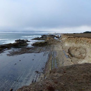 Point Arena-Stornetta Public Lands - North towards the lighthouse - Hiking Near Me - Point Arena, California