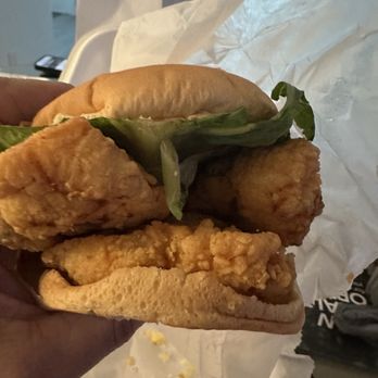 The Fish House - Grouper Sandwich - Seafood Near Me - Ruskin, Florida The Fish House - Grouper Sandwich - Seafood Near Me - Ruskin, Florida