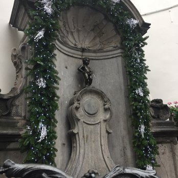 Manneken Pis - Landmarks & Historical Buildings Near Me - Brussels, BRU