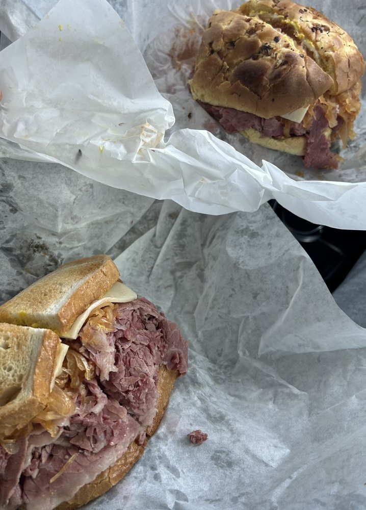 RJ’S CORNED BEEF DELI 16 Photos & 16 Reviews 33727 Southbound