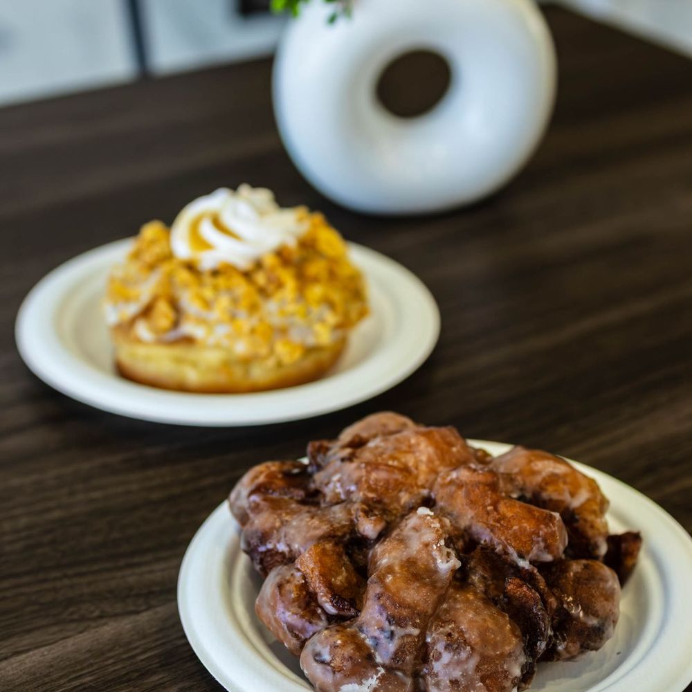 Maverick's Donuts - Apple Fritter ($5.50) - Donuts Near Me - Saint Catharines, Ontario Maverick's Donuts - Apple Fritter ($5.50) - Donuts Near Me - Saint Catharines, Ontario