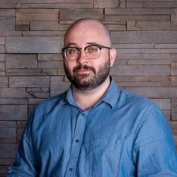 Inner Gate Health & Wellness - Brad Hamlin Acupuncturist specializes in acute and chronic injury. He has many years of practice and study of the Chinese classics.