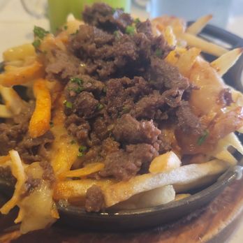 Hungry Crowd - Dirty Fries with Bulgogi - New American Near Me - Los Angeles, California Hungry Crowd - Dirty Fries with Bulgogi - New American Near Me - Los Angeles, California