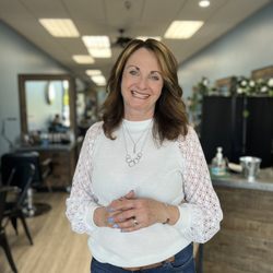 Hair Kare Salon - Owner that loves her job