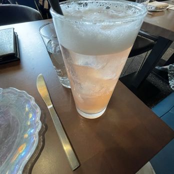 L'Ardente - Foamy, bright and refreshing drink - Italian Near Me - Washington, DC, District of Columbia