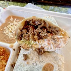 El Original Chavas Tacos Express - Steak burrito
