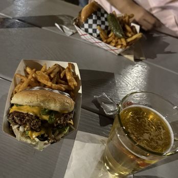 Barrio Burgers - The American Burger - Burgers Near Me Barrio Burgers - The American Burger - Burgers Near Me