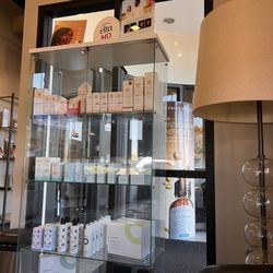 Pinnacle Dermatology - Woodbury