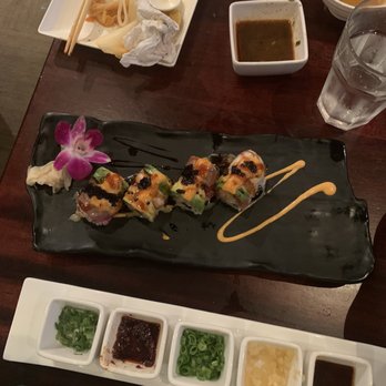 Q Restaurant - Chinese Near Me - Boston, Massachusetts Q Restaurant - Chinese Near Me - Boston, Massachusetts