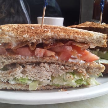 Helen's Grill - Diners Near Me - Vancouver, British Columbia