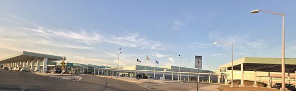 Long Island MacArthur Airport by null