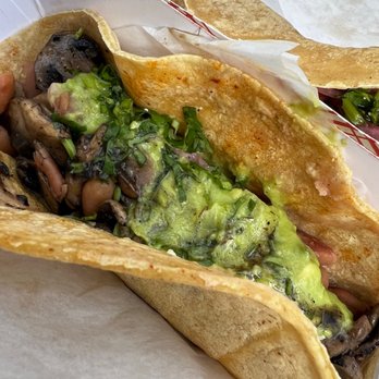 Loqui - Mushroom Primo - Tacos Near Me - Culver City, California Loqui - Mushroom Primo - Tacos Near Me - Culver City, California