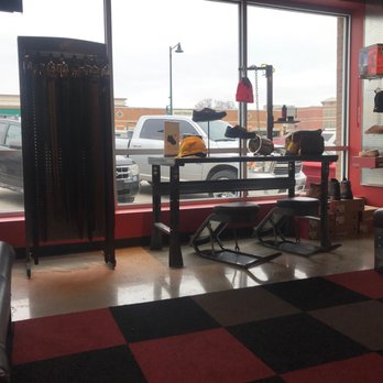 Red Wing - Shoe Stores Near Me - Mission, Kansas