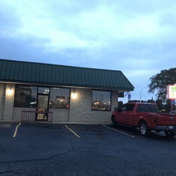 Sero's Restaurant - New American Near Me - Madison Heights, Michigan