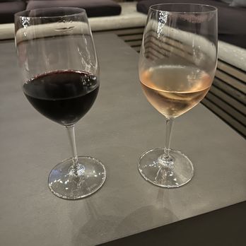 NiteThyme - Pinot Noir - Wine Bars Near Me - Los Angeles, California