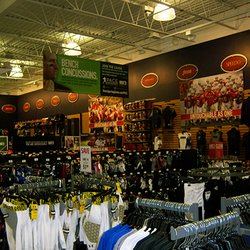 DICK'S Sporting Goods