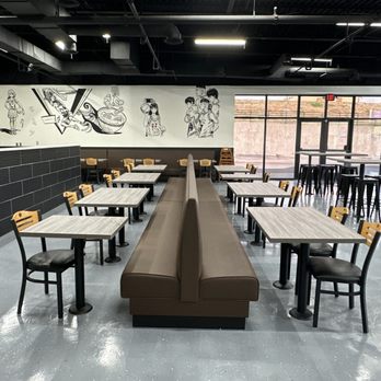 QZ Poke & Ramen - Dining Area - Japanese Near Me - Olathe, Kansas