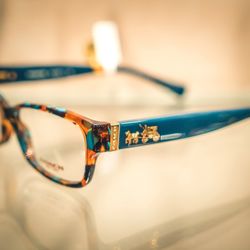 Advanced Eyecare Centre