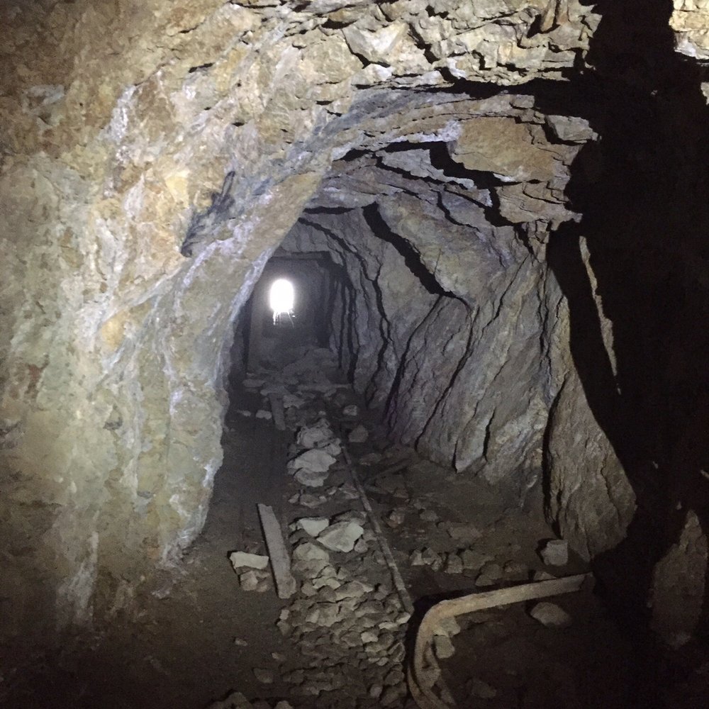 Big Horn Mine - View from inside the mine looking back, you will need a large flashlight to see. Cell phone and helmet light will not suffice. - Hiking Near Me Big Horn Mine - View from inside the mine looking back, you will need a large flashlight to see. Cell phone and helmet light will not suffice. - Hiking Near Me