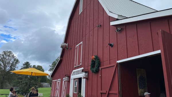 Photo of Tiger Mountain Vineyards - Tiger, GA, US. The barn.  Nice place to see the vineyard and drink some wine.