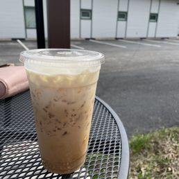 Iced Vanilla Latte