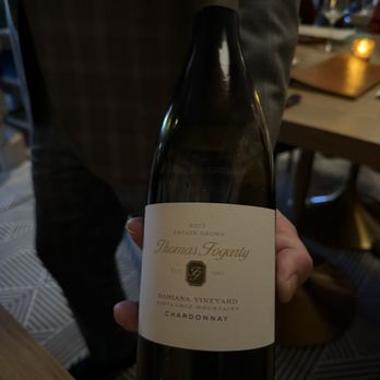 Eylan - Delicious Chardonnay from Thomas Fogarly DAMIANA VINEYARD - Indian Near Me - Menlo Park, California Eylan - Delicious Chardonnay from Thomas Fogarly DAMIANA VINEYARD - Indian Near Me - Menlo Park, California