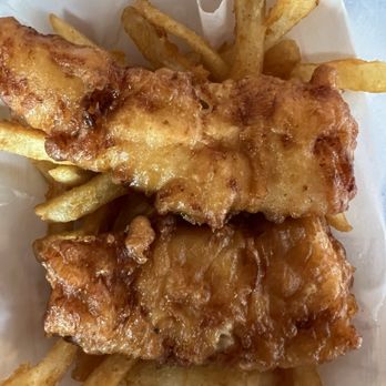 Ecola Seafoods - Kids meal of fish and chips. Yum! - Seafood Near Me - Cannon Beach, Oregon Ecola Seafoods - Kids meal of fish and chips. Yum! - Seafood Near Me - Cannon Beach, Oregon