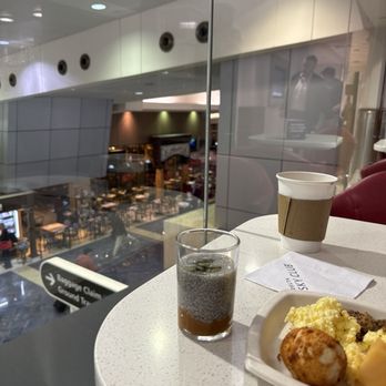 Delta Sky Club - Airport Lounges Near Me - Tampa, Florida