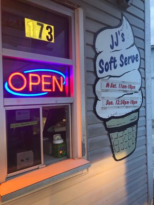 jj's soft serve