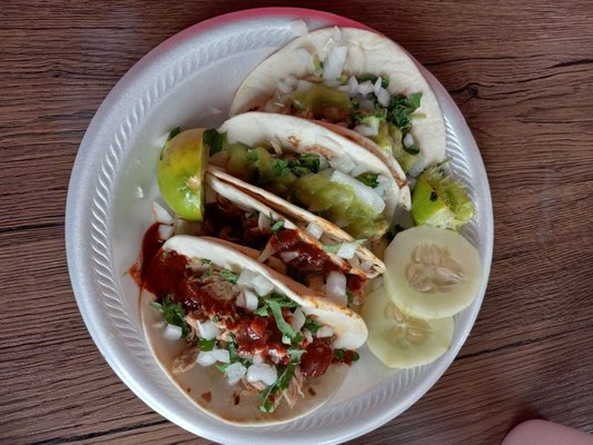 Ambro’s Tacos Y Más by null