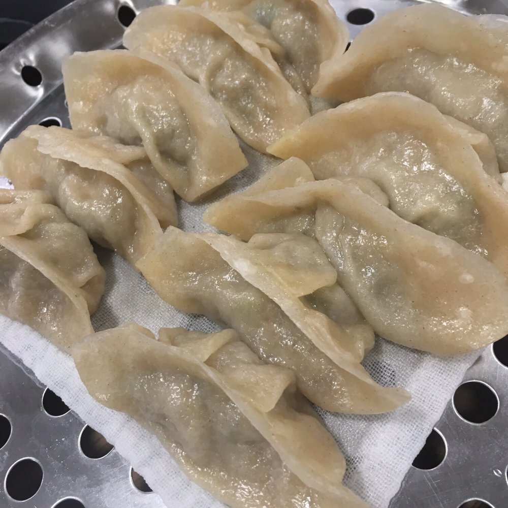 Dumplings Mandu - Fresh and delicious pork dumplings 10 pieces. Right from steamer - Chinese Near Me - Queenstown, OTA