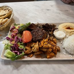 Mediterranean Combo Plate