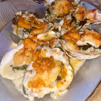 La Lanterna Restaurant & Caffe - Grilled oysters with bites of lobster - Italian Near Me - Yonkers, New York
