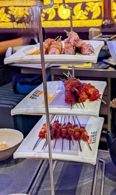 罗宫串城 Luogong Grilled Skewer 라궁양꼬치 by null