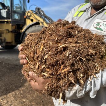The Mulch Center - Landscaping Near Me - Deerfield, Illinois