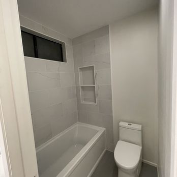 Padilla Tile & Construction - Toilet room - Tiling Near Me - Solvang, California Padilla Tile & Construction - Toilet room - Tiling Near Me - Solvang, California