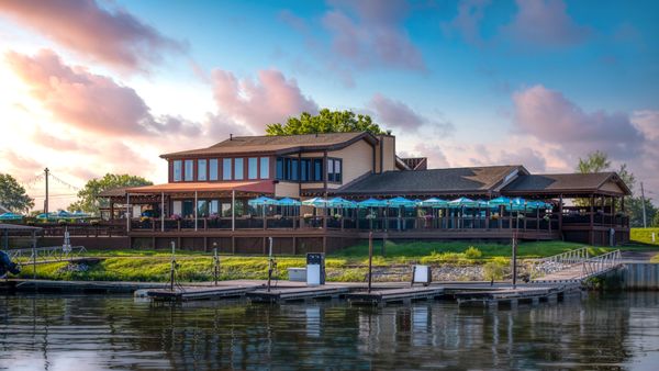 Wolfies Grill - Noblesville by null